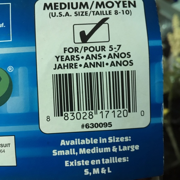 Halloween costume - Picture 3 of 3